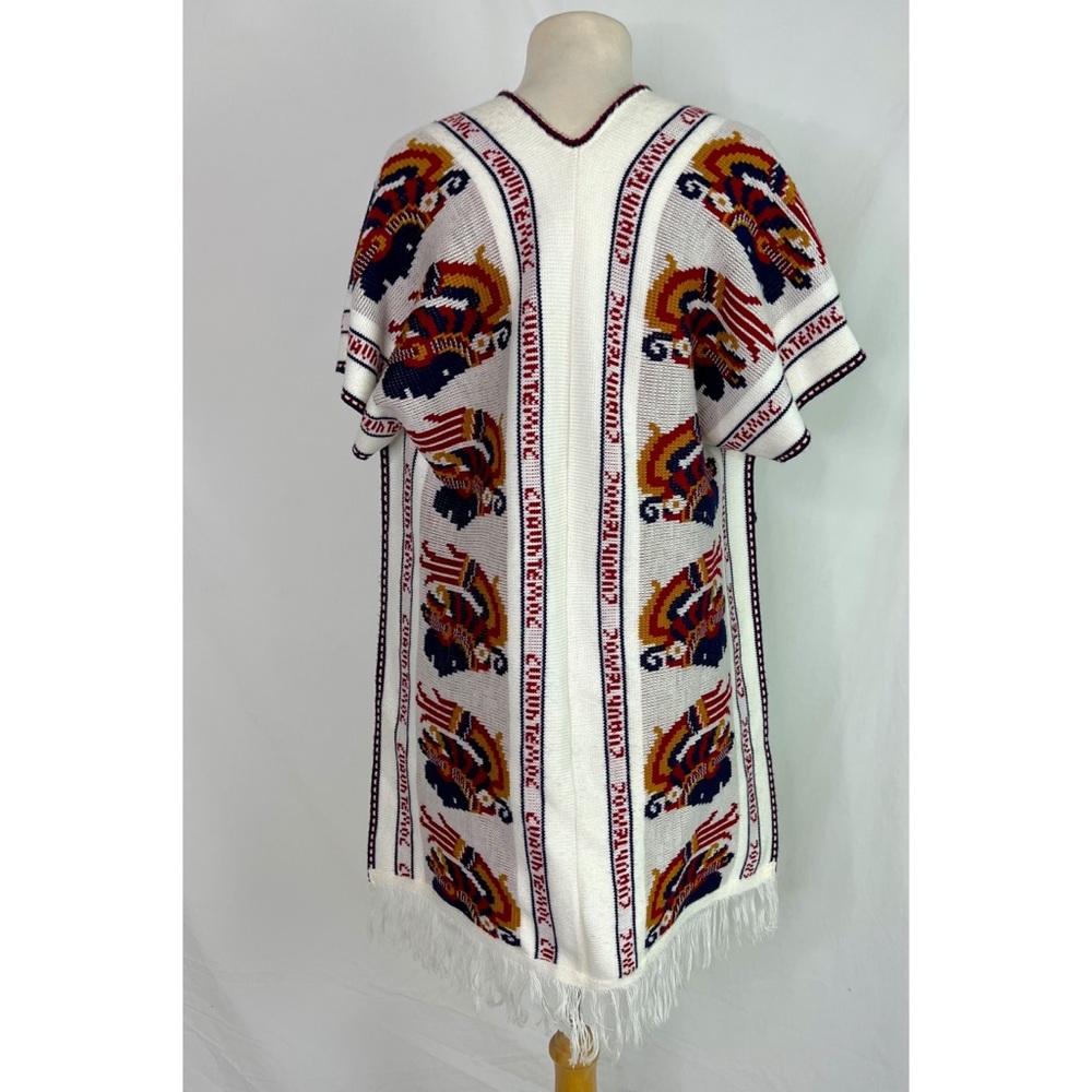Vintage 70s Circa Cuauhtemoc Aztec Tribal Knit Fringe Poncho Shawl One Size - Picture 6 of 6